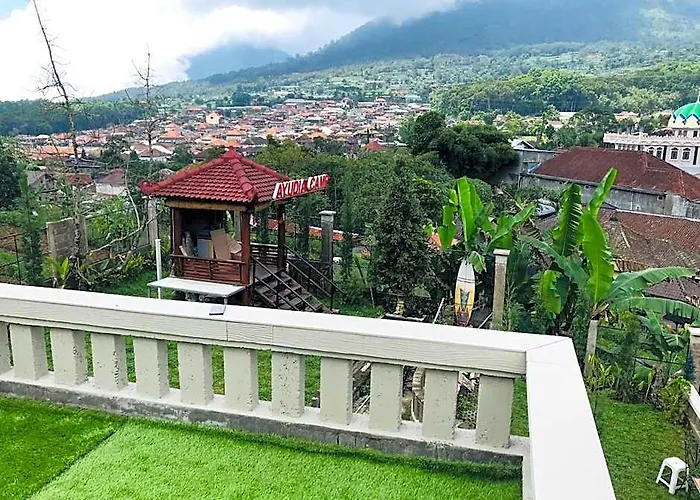 Ayudia Camp Bali Otel 5*